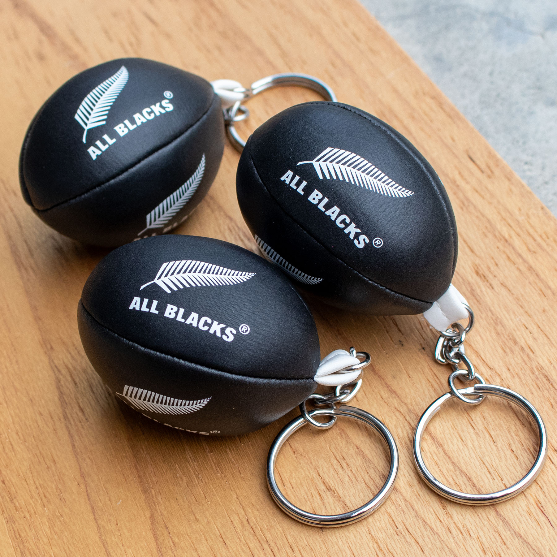 Gilbert All Blacks Official Keyring (Black) - Image 3